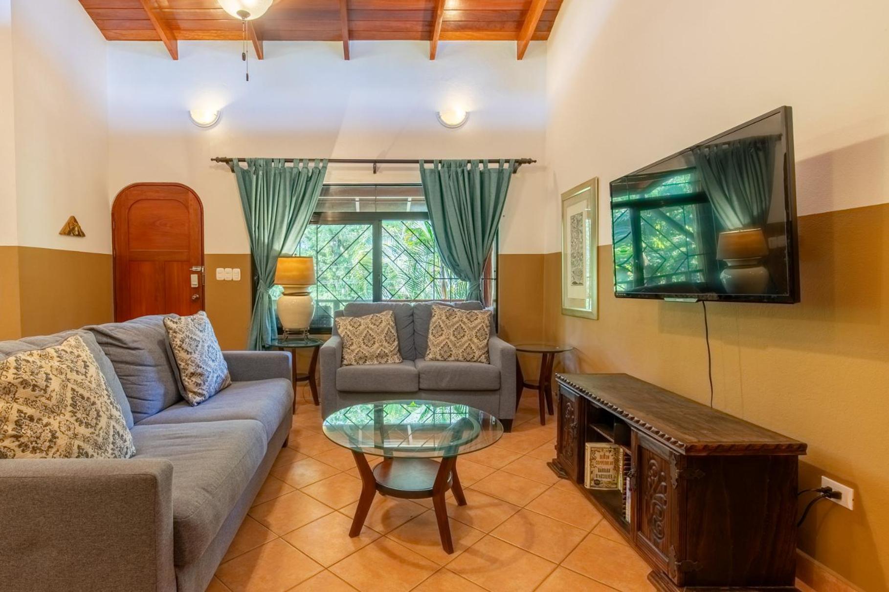Lodge Tortuga